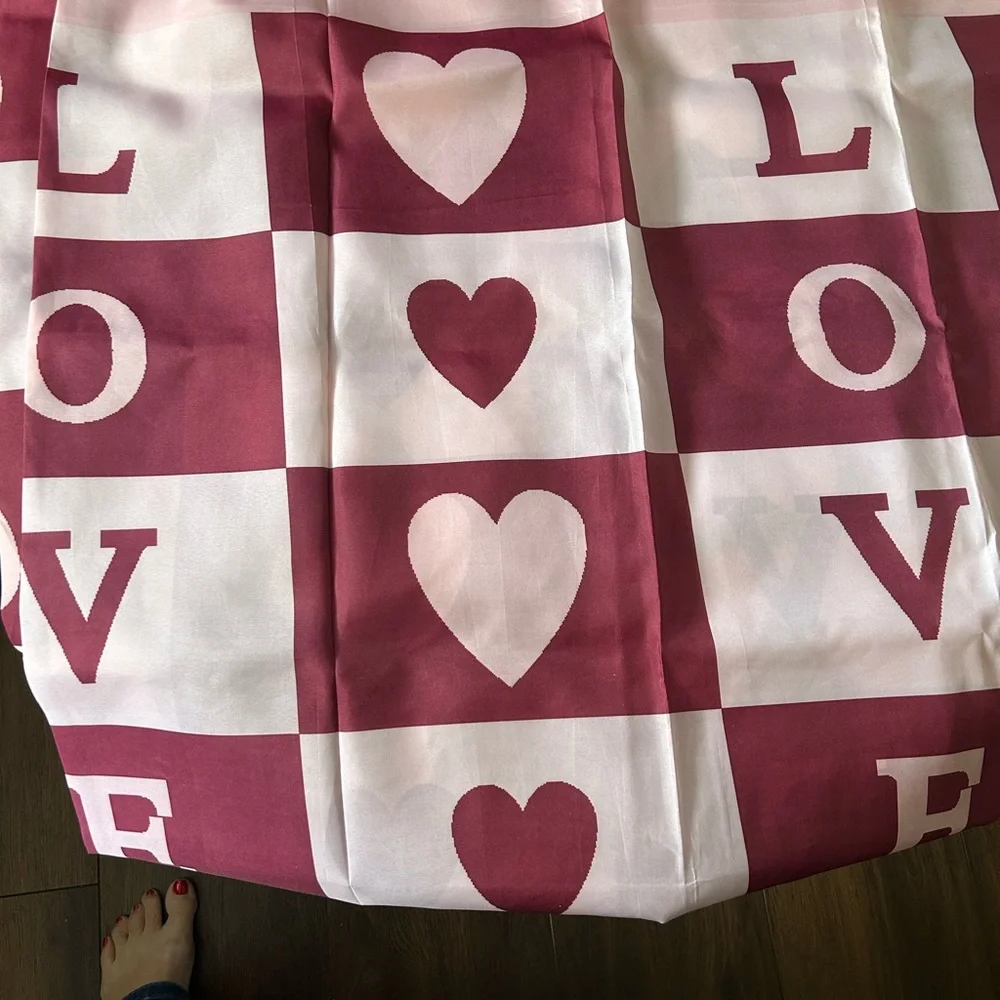 Valentines Day Shower curtain with Heart/Love shower curtain hooks